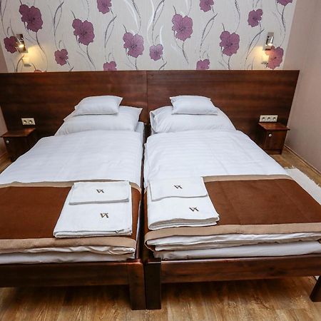 Hotel Granatalma Vendeghaz Fehérvárcsurgó Zewnętrze zdjęcie
